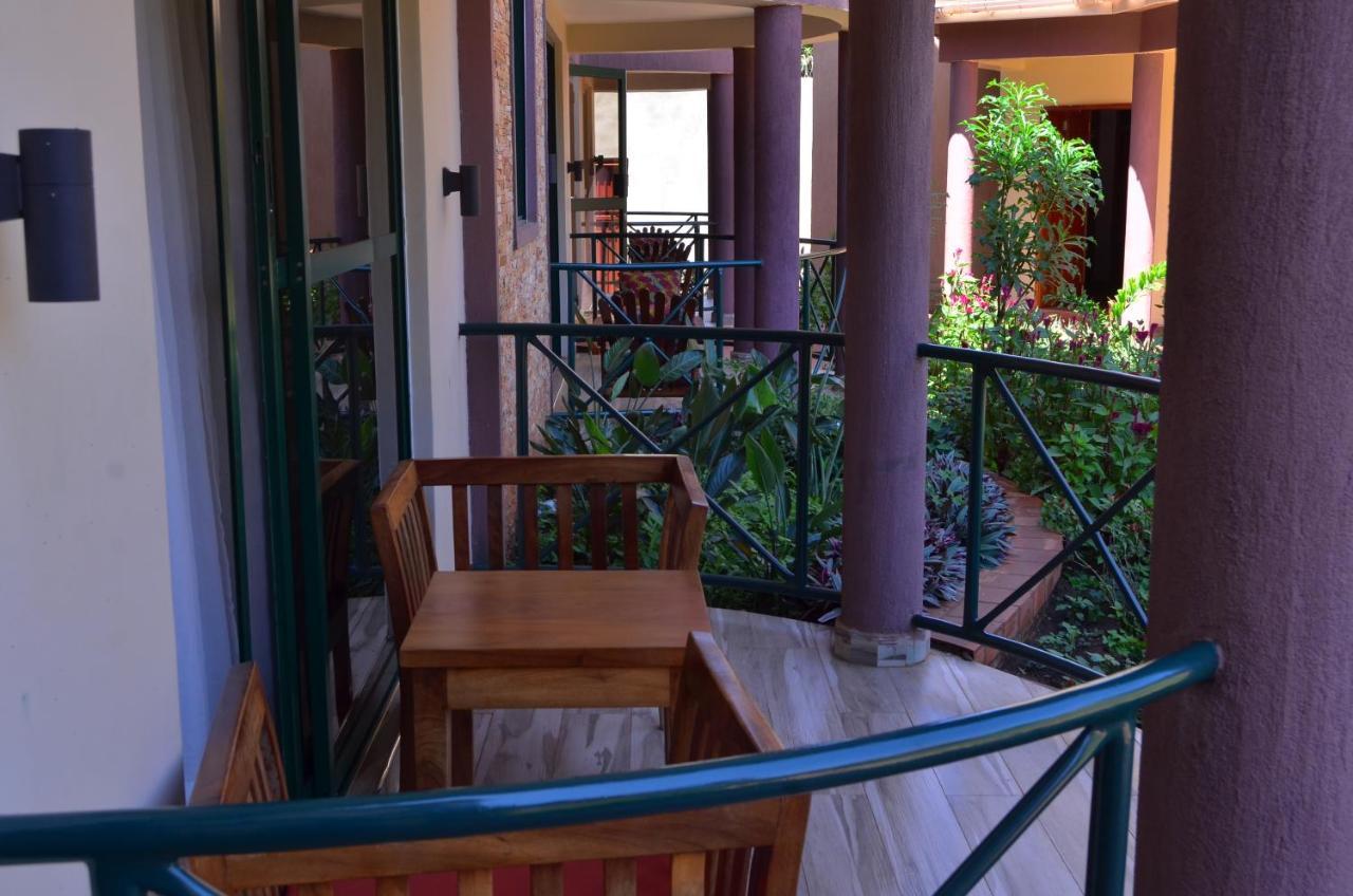 Nile Village Hotel & Spa Jinja Exterior foto